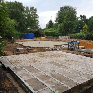 Example of a beam and block installation